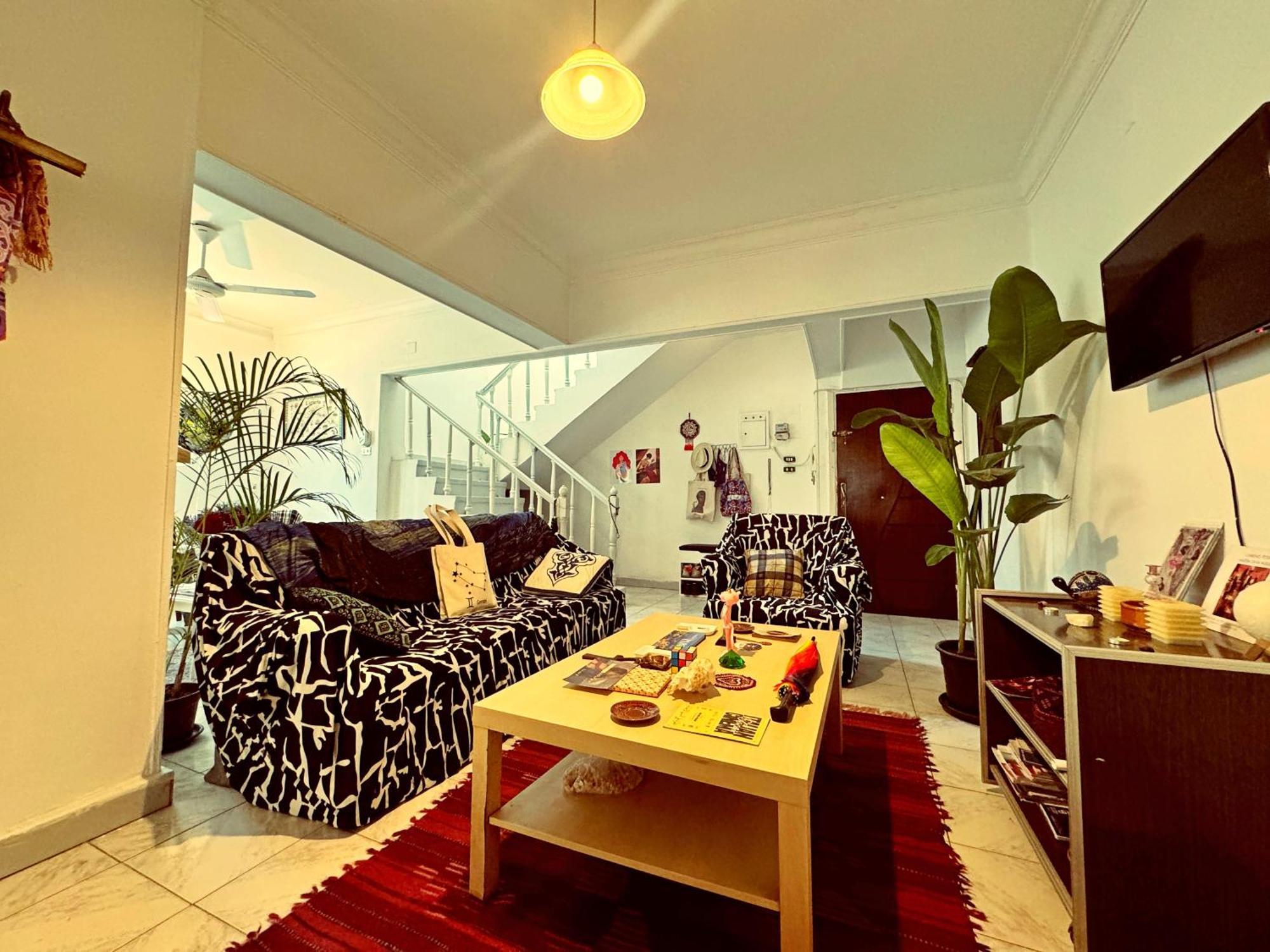 Large Room With Its Own Balcony 开罗 外观 照片