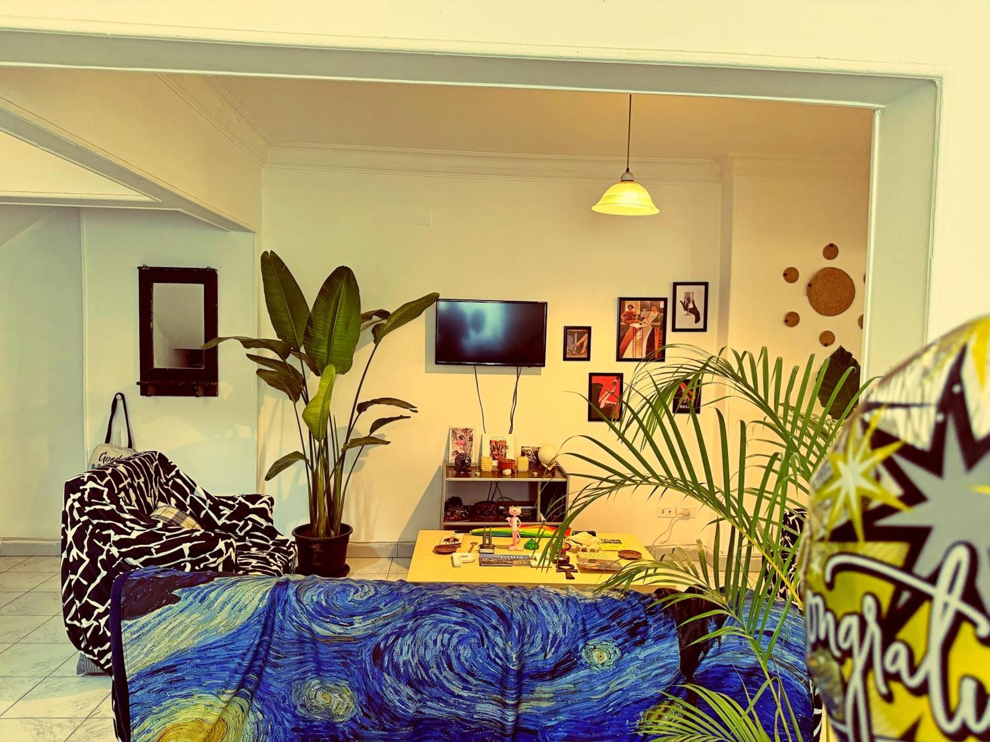 Large Room With Its Own Balcony 开罗 外观 照片